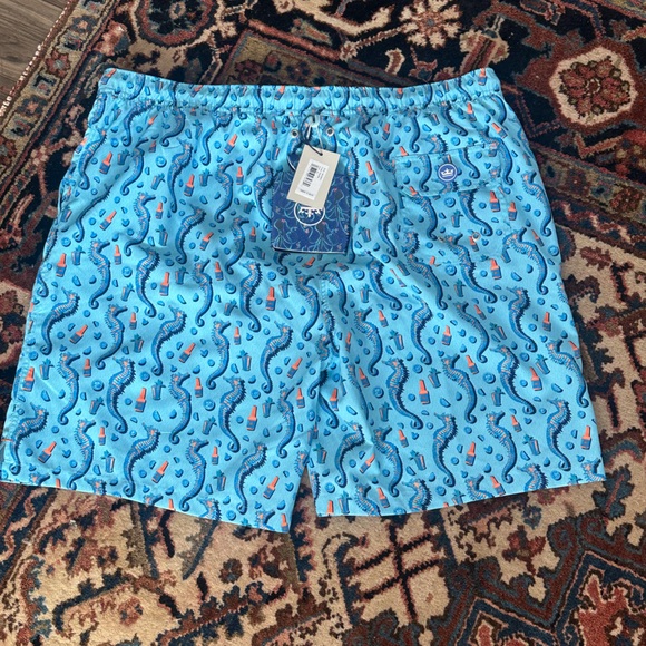 Peter Millar seaside collection NWT - Picture 4 of 4